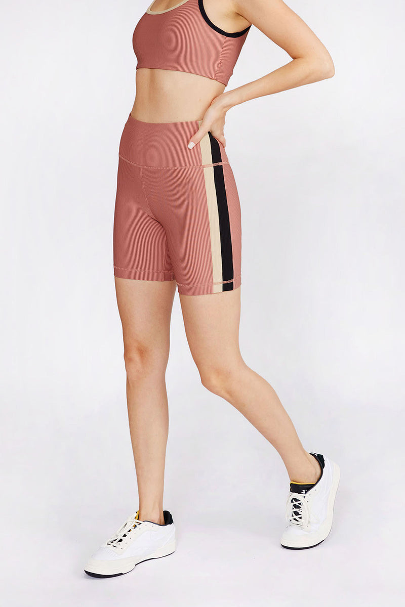 Drew biker shorts dusty pink