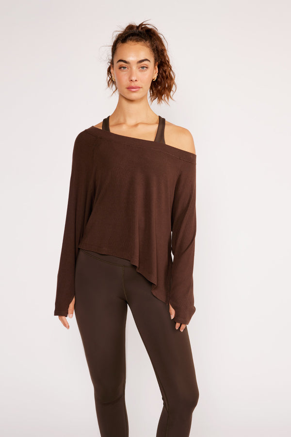 Fare off-shoulder long-sleeve top chocolate