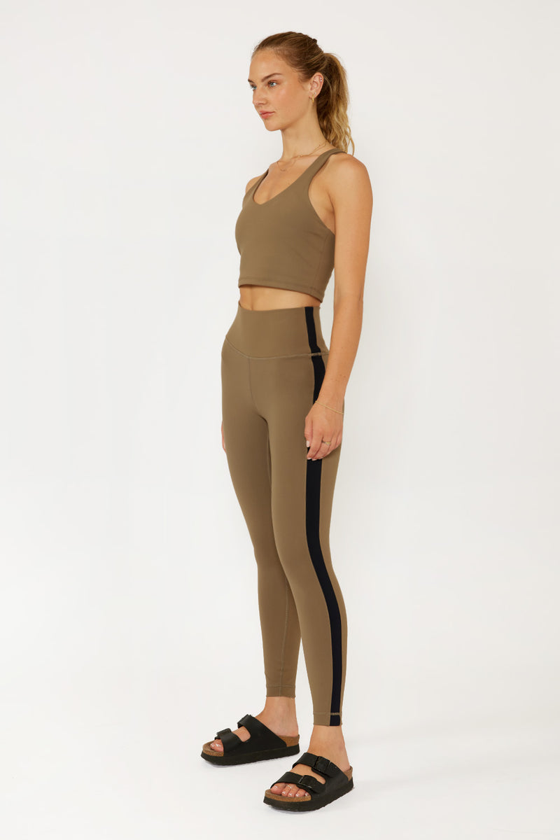 Hana 7/8 side stripe legging army green