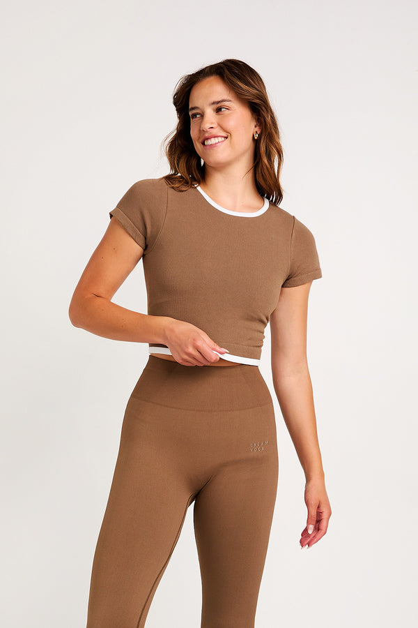 Cream Yoga - Sandra short-sleeve muscle tank latte