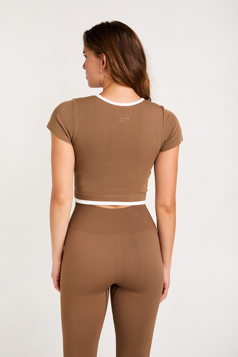ヨガ・ピラティス seed and soil Asana tops Cream Yoga - Sandra short-sleeve muscle tank latte